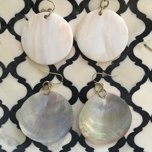 2 pairs iridescent shell earrings